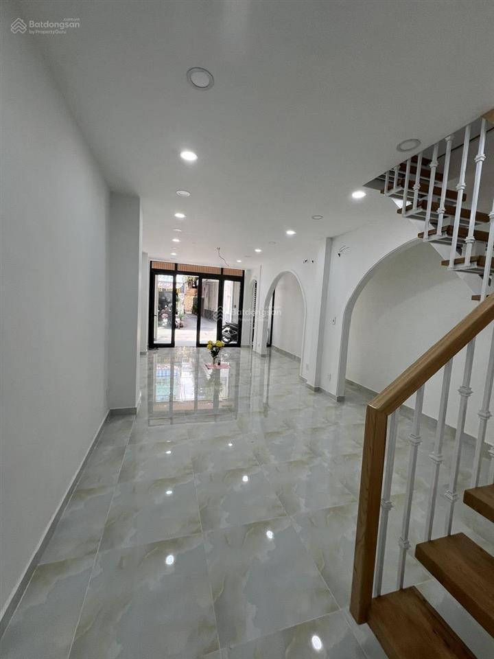 Cho thuê nguyên căn kinh doanh quận 3