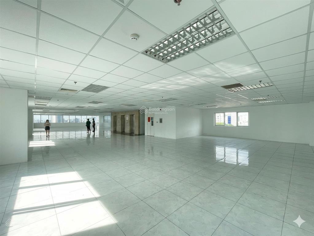 Cho thuê văn phòng đường nguyễn thị minh khai, phường bến thành, diện tích 100m2 giá tốt