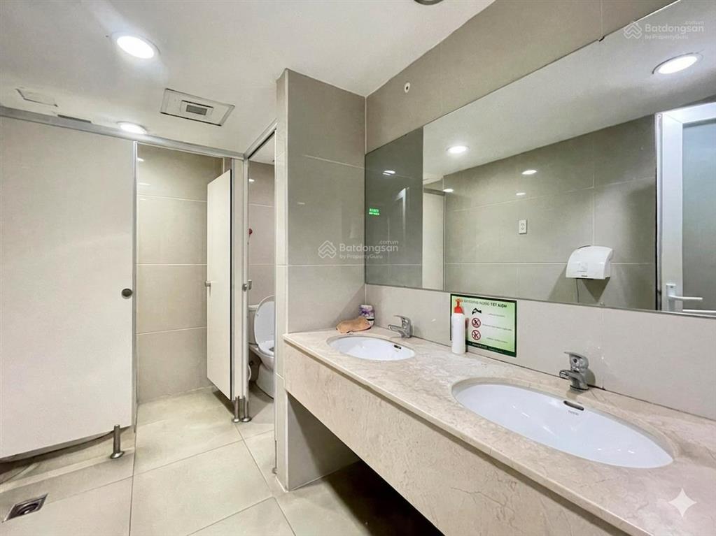 Cho thuê văn phòng đường nguyễn thị minh khai, phường bến thành, diện tích 100m2 giá tốt
