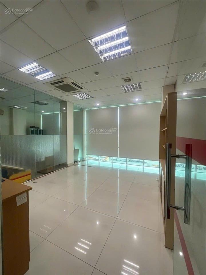 Cho thuê văn phòng giá tốt, quận 1, đường trần đình xu, dt 250m² giá 50 triệu /tháng