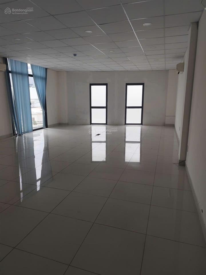 Cho thuê văn phòng đường trần não phường an khánh  dt 80m² giá 18 triệu /tháng