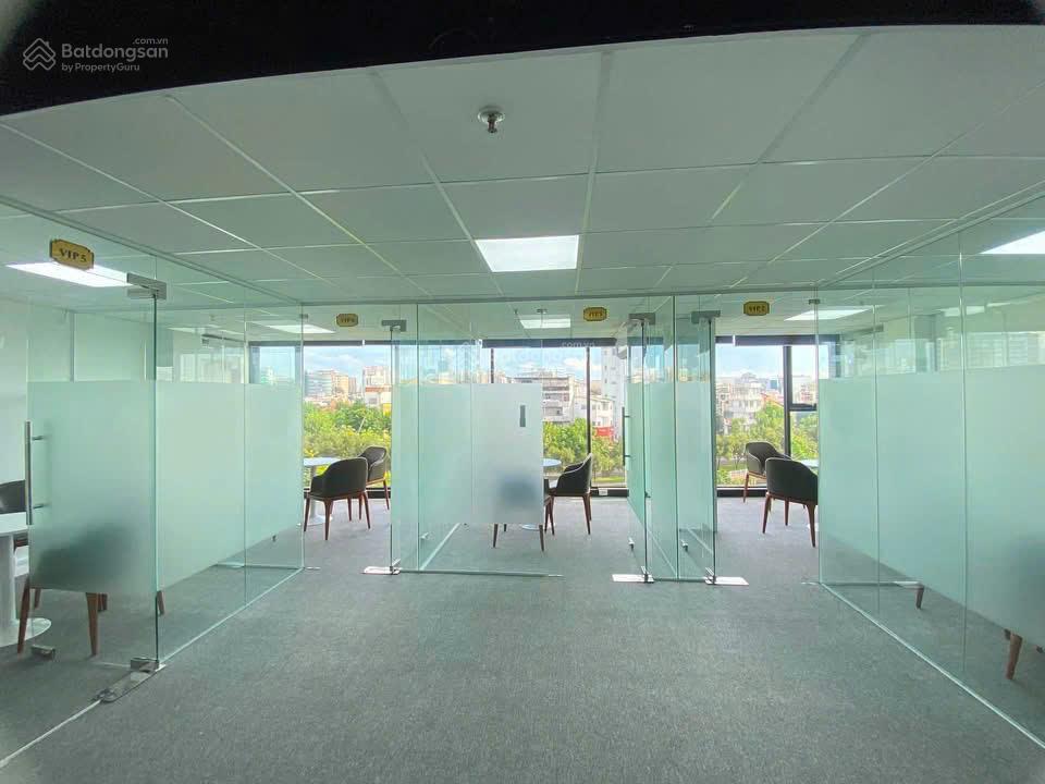 Cho thuê văn phòng đường hoàng sa phường tân định, dt 150m² giá 50 triệu /tháng