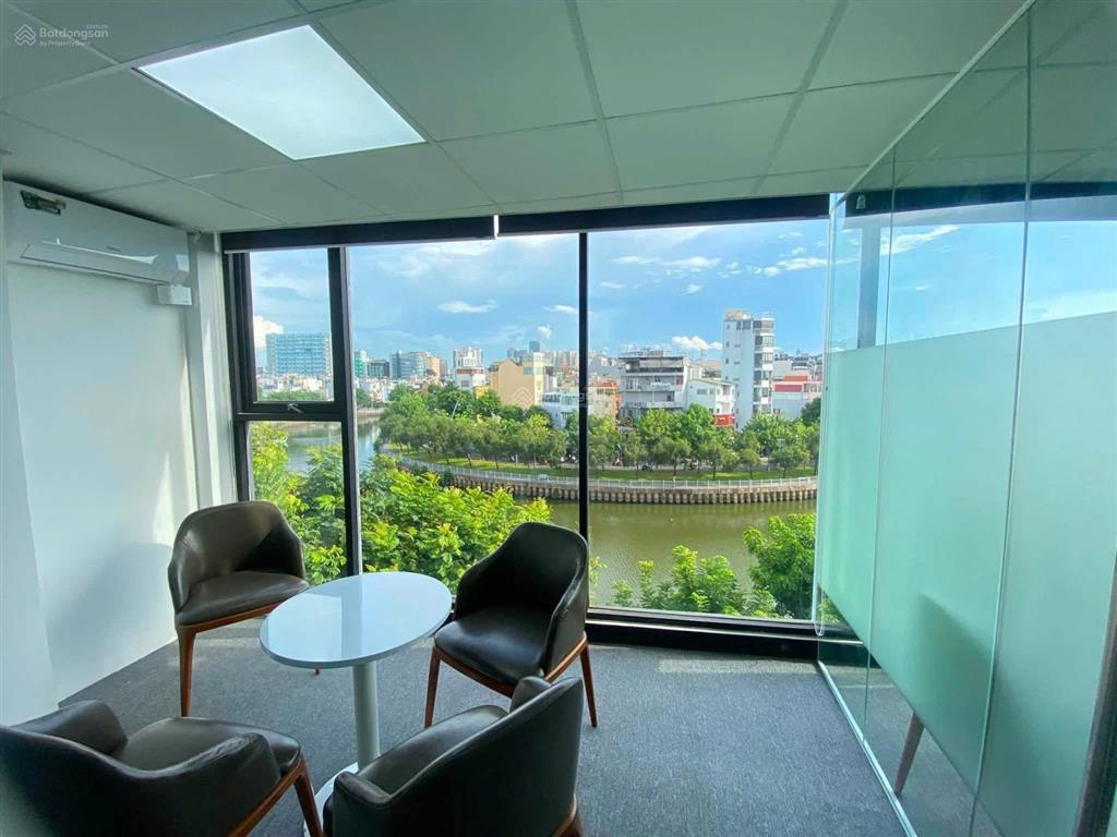 Cho thuê văn phòng đường hoàng sa phường tân định, dt 150m² giá 50 triệu /tháng