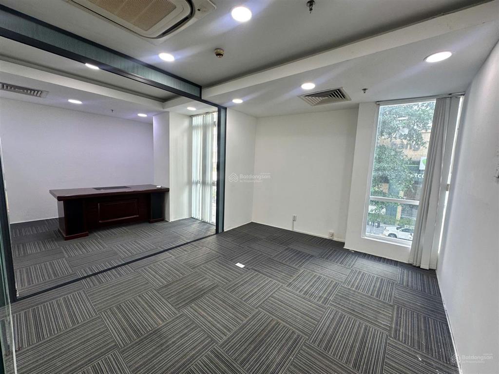 Cho thuê văn phòng full nội thất đường kỳ đồng phường nhiêu lộc  dt 120m2 giá 30 triệu/tháng