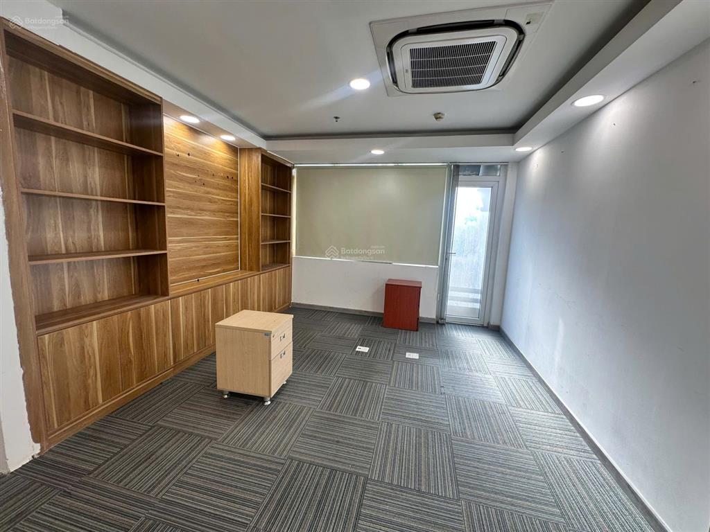 Cho thuê văn phòng full nội thất đường kỳ đồng phường nhiêu lộc  dt 120m2 giá 30 triệu/tháng
