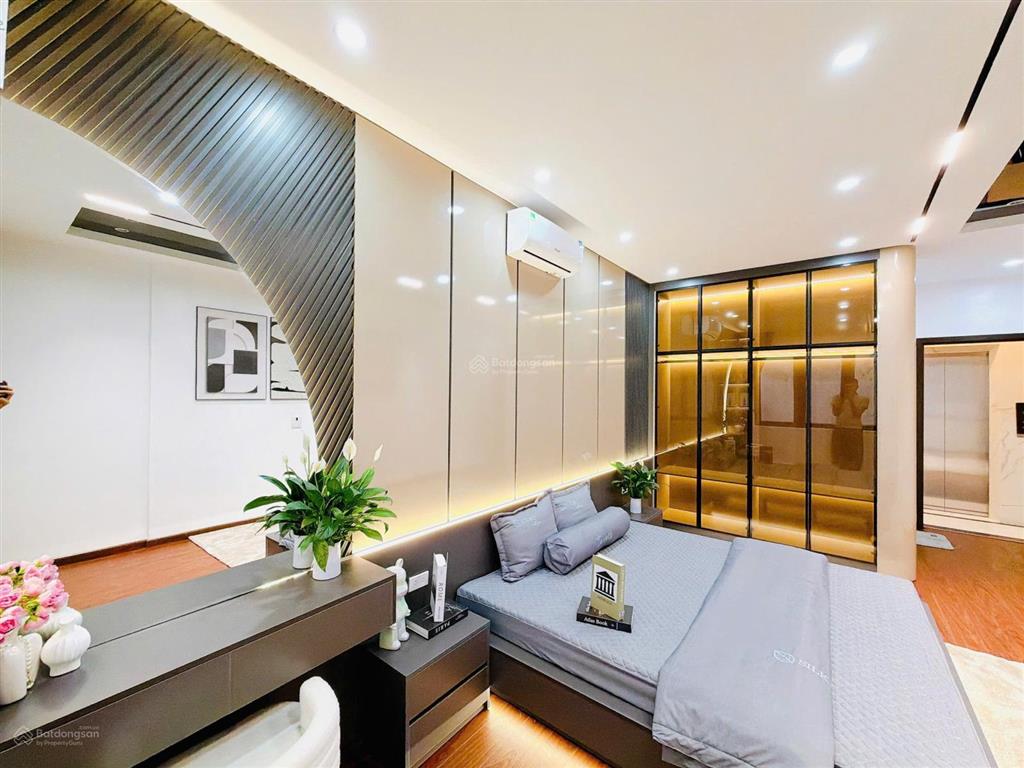 Bán nhà siêu đẹp khương trung, thanh xuân, 5 tầng thang máy xịn, mới , 10,95 tỷ, 45 m2  chính chủ