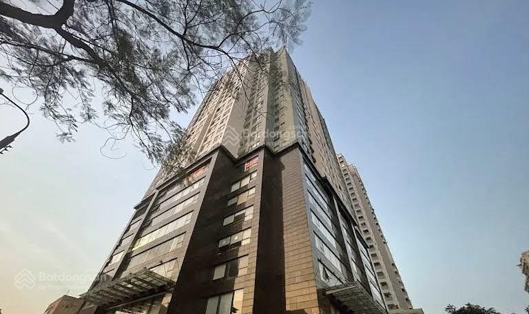 Cho thuê văn phòng 345m²  65tr/tháng, căn duplex tòa chung cư mặt phố láng hạ, lõi đống đa.