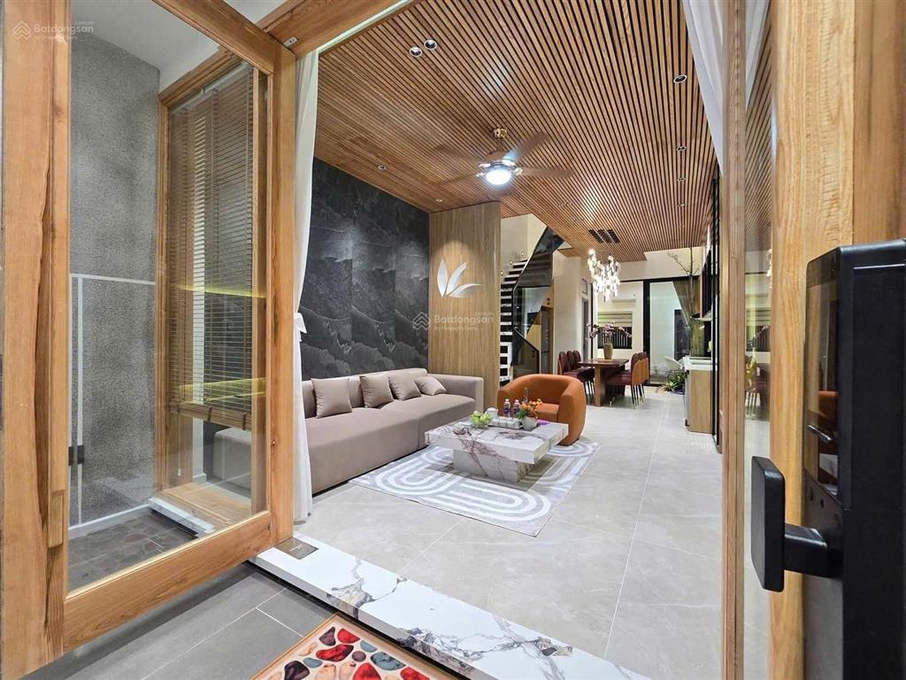 [3ty250] bán gấp nhà riêng tại bùi đình túy, 50.4m2, 4pn, 4wc, chính chủ