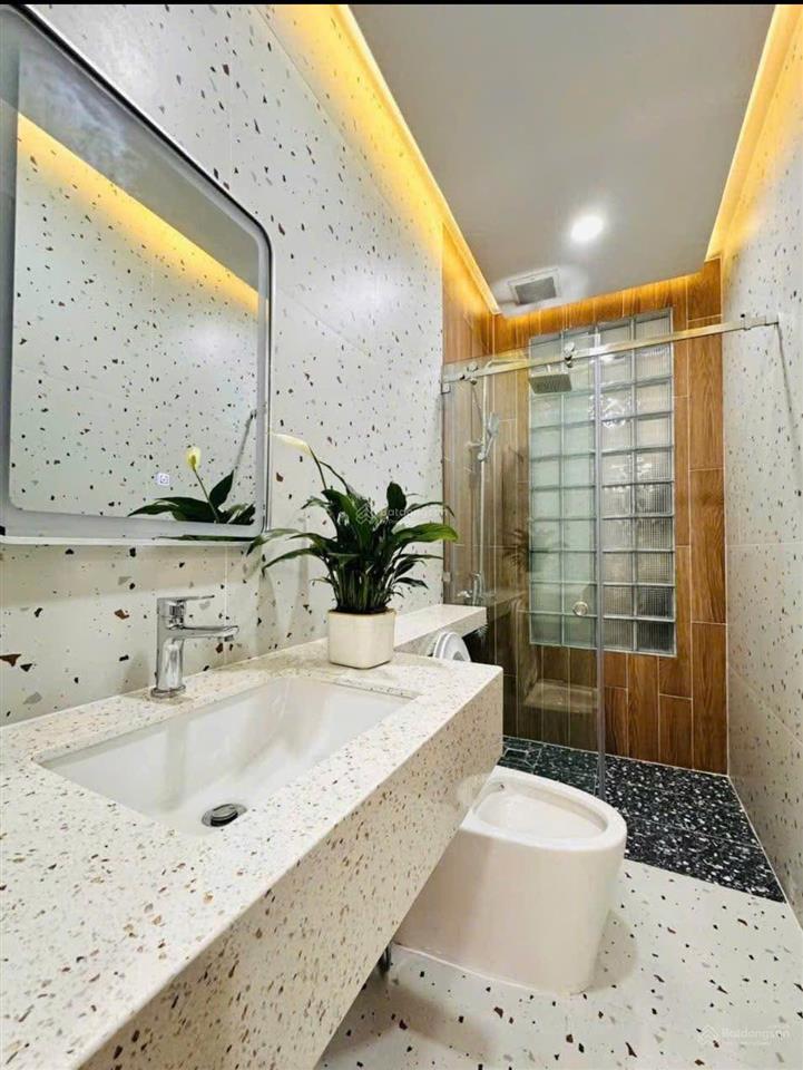 [4ty9] bán gấp nhà thích quảng đức 5pn 5wc vị trí đẹp, sẵn dòng tiền cho thuê, chốt nhanh giá tốt