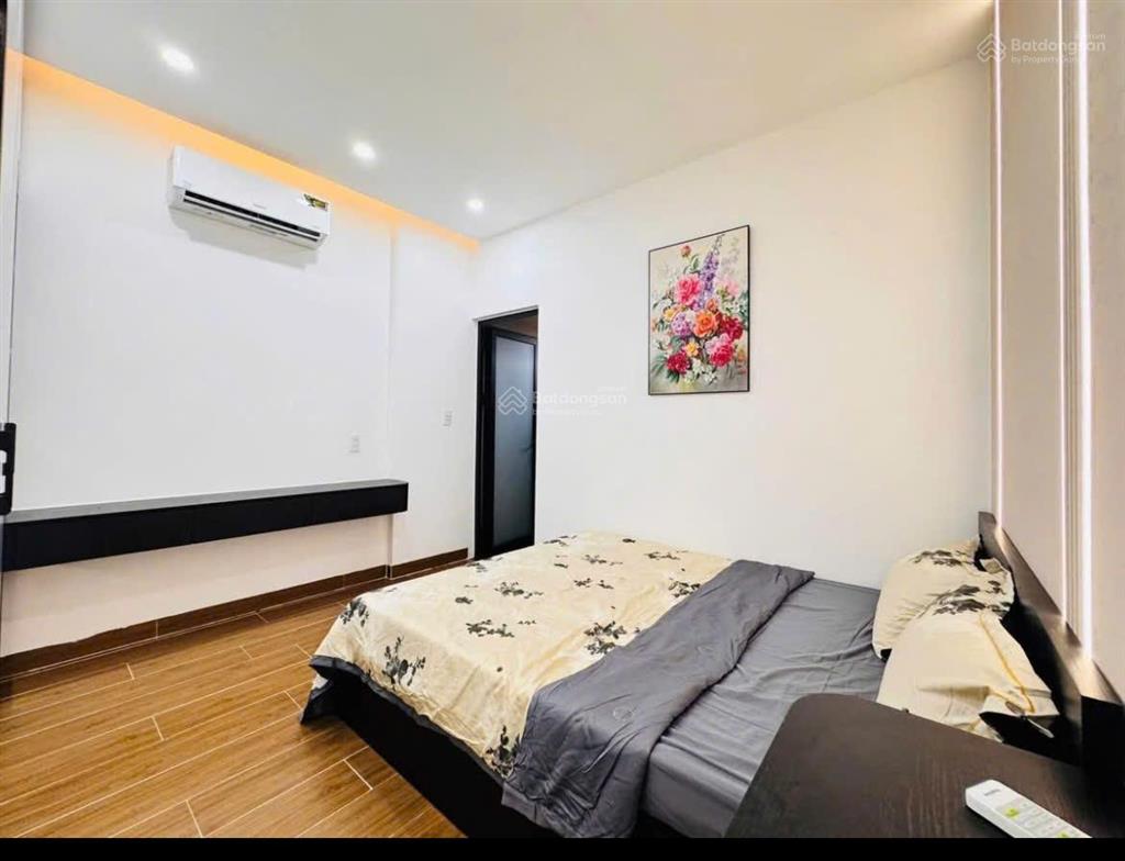 Bán nhà riêng tại chu văn an, 72.4m2, 4pn, 5wc, hàng hiếm tại view đẹp