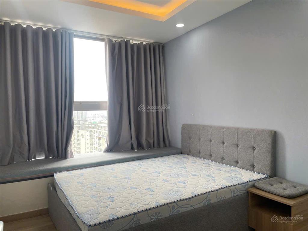 Midtown 2pn cho thuê đầy đủ nội thất 23tr view biệt thự  lan 0906 743 ***