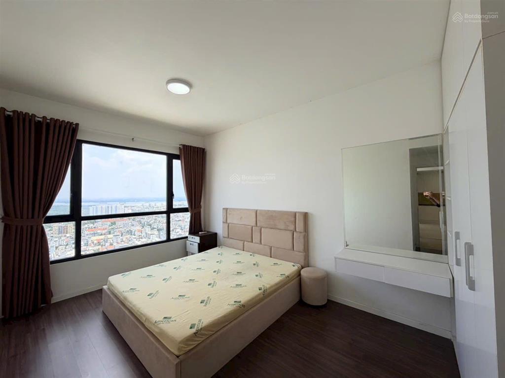 Bán căn hộ the view 2pn 91m2 8,5 tỷ đầy đủ nội thất tầng cao view đẹp  lan 0906 743 ***