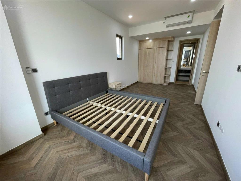 Vip ! cho thuê căn hộ midtown khu mới 2pn 27tr đầy đủ nội thất  lan 0906 743 ***