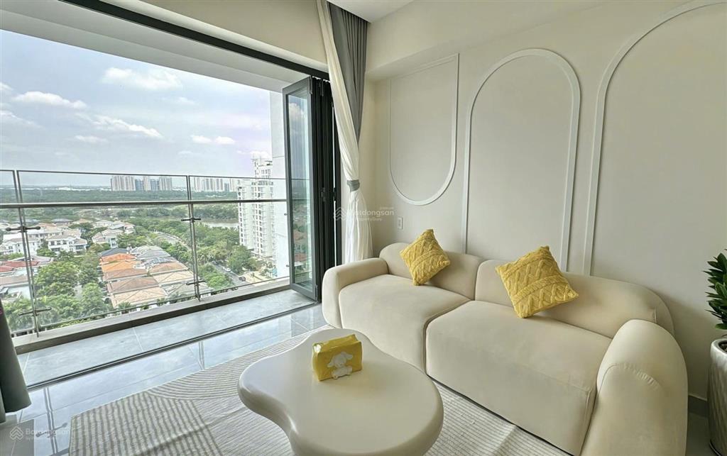 Nhà đẹp  bán căn hộ hưng phúc 2pn đầy đủ nội thất giá 8,5 tỷ  lan 0906 743 ***