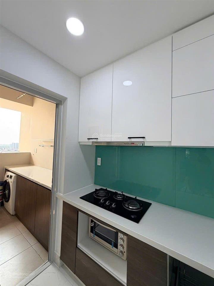 Bán căn hộ star hill 3pn 94m2 sổ hồng chỉ 9,1 tỷ ô xe hầm  lan 0906 743 ***