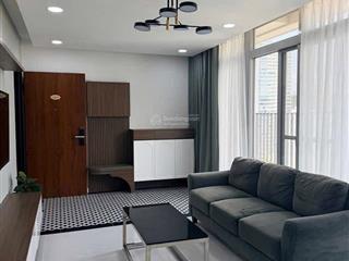 Bán căn hộ star hill 3pn 94m2 sổ hồng chỉ 9,1 tỷ ô xe hầm  lan 0906 743 ***
