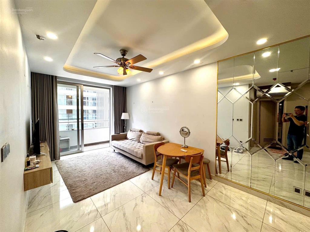 Hàng hiếm  bán căn hộ midtown 1pn đầy đủ nội thất chỉ 7 tỷ  lan 0906 743 ***