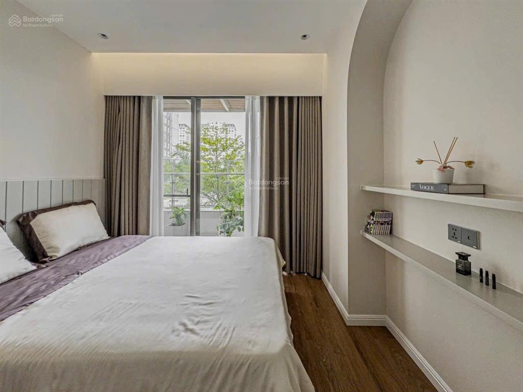 Hàng hiếm! bán căn hộ hưng phúc sân vườn 2pn nhà mới 10 tỷ  lan 0906 743 ***