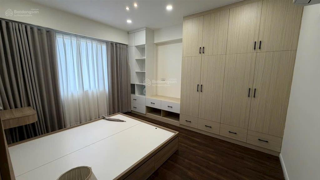 Bán căn hộ hưng phúc 2pn view biệt thự 7,4 tỷ thương lượng giá tốt  lan 0906 743 ***