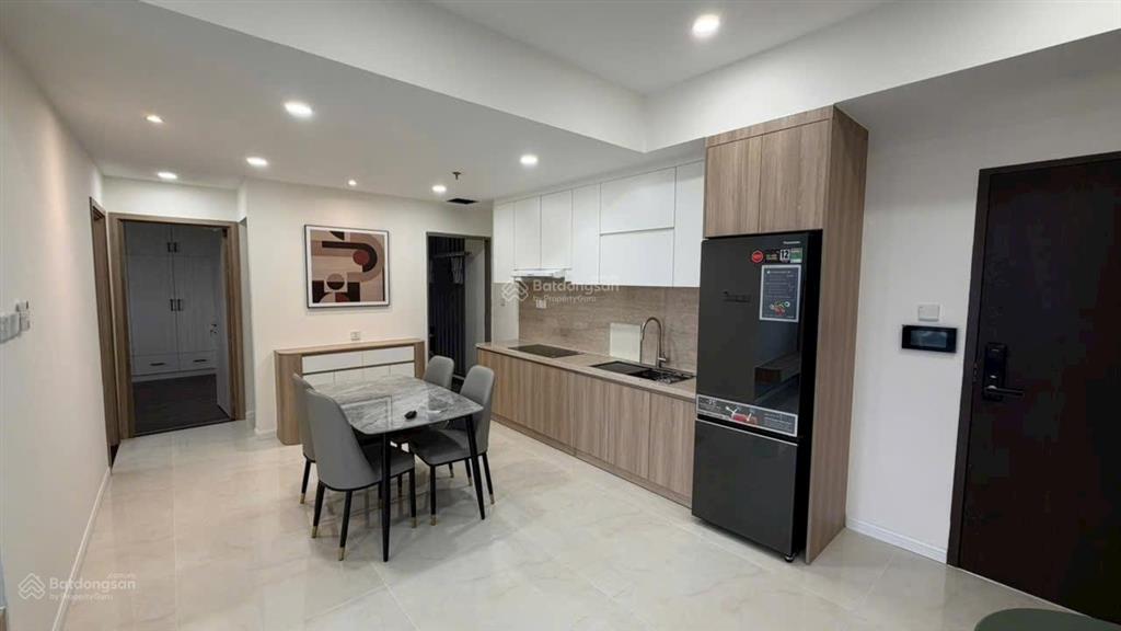 Bán căn hộ hưng phúc 2pn view biệt thự 7,4 tỷ thương lượng giá tốt  lan 0906 743 ***