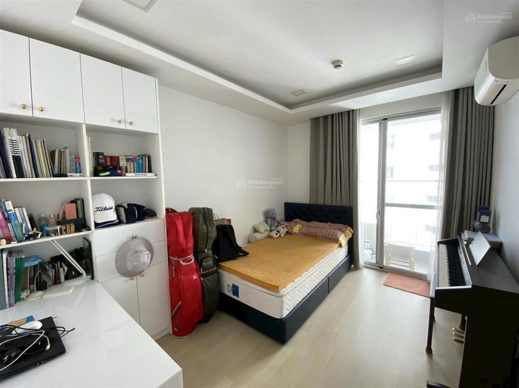 Bán căn hộ scenic valley 2pn 84m2 chỉ 7,3 tỷ đầy đủ nội thất  lan 0906 743 ***