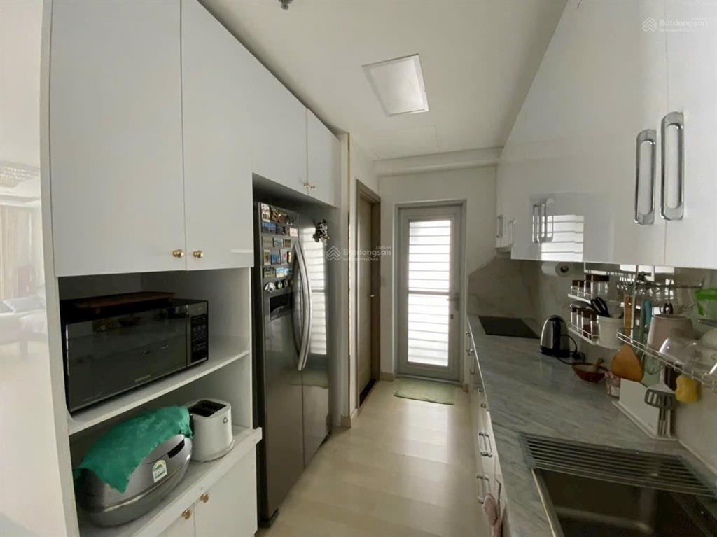 Bán căn hộ scenic valley 2pn 84m2 chỉ 7,3 tỷ đầy đủ nội thất  lan 0906 743 ***