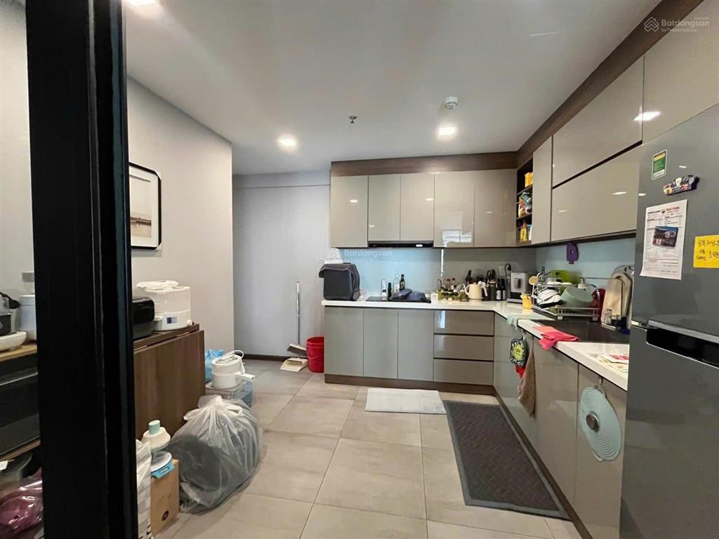 Bán căn hộ scenic valley 3pn 117m2 chỉ 9,6 tỷ  lan 0906 743 ***