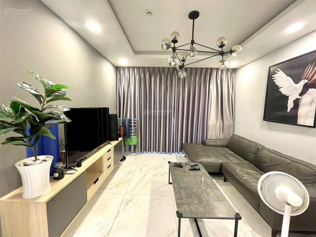 Bán căn hộ midtown 1pn 6,8 tỷ phú mỹ hưng đầy đủ nội thất sẵn hdt ổn định  lan 0906 743 ***