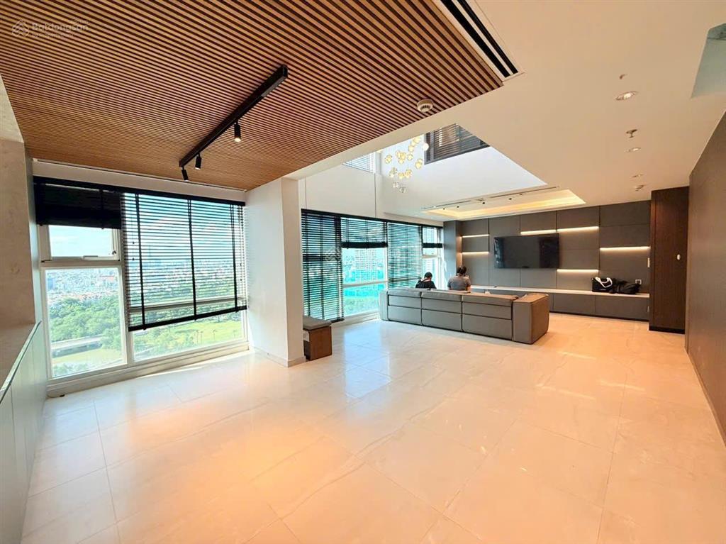Cho thuê duplex happy valley premier 177m², 3pn 3wc 70 triệu thương lượng  lan 0906 743 ***