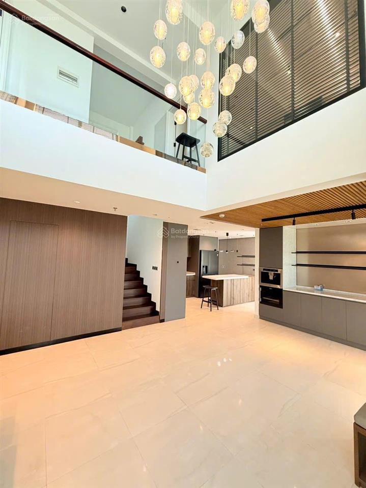 Cho thuê duplex happy valley premier 177m², 3pn 3wc 70 triệu thương lượng  lan 0906 743 ***