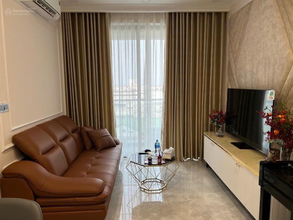 Hot !! bán căn hộ midtown 2pn 75m2 tầng trung đầy đủ nội thất chỉ 8,7 tỷ  lan 0906 743 ***