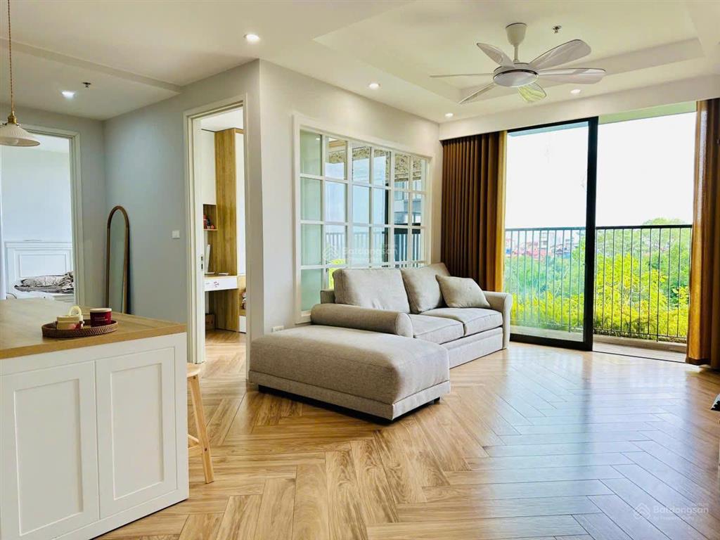 Chủ nhà cần tiền bán gấp căn đẹp tại ecopark giá tốt