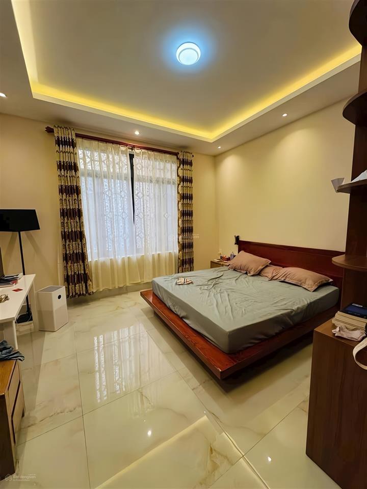 Chỉ 6.8 tỷ sở hữu nhà 3 tầng sát phạm văn đồng, ngay ngã 4 bình triệu