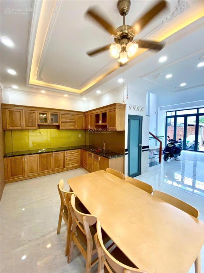 Nhà 2 mặt hẻm xe hơi  ngang 6.2m  4 tầng  chỉ 6.9 tỷ