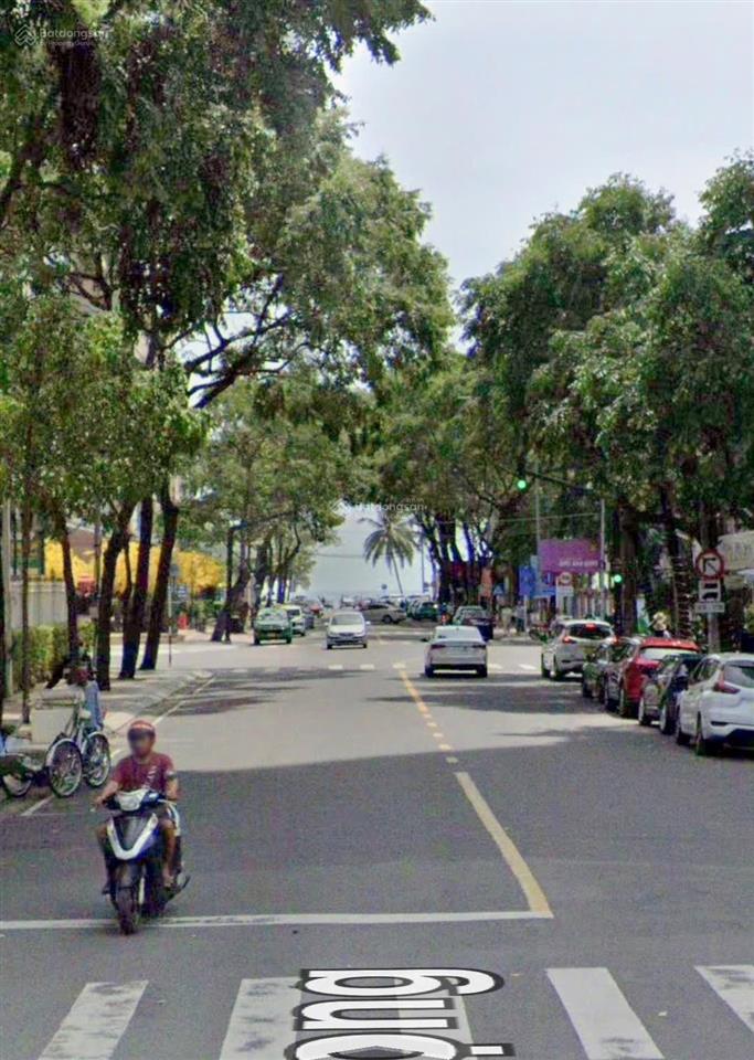 Cho thuê siêu mặt bằng nha trang, dt 600m2, ngay trung tâm biển