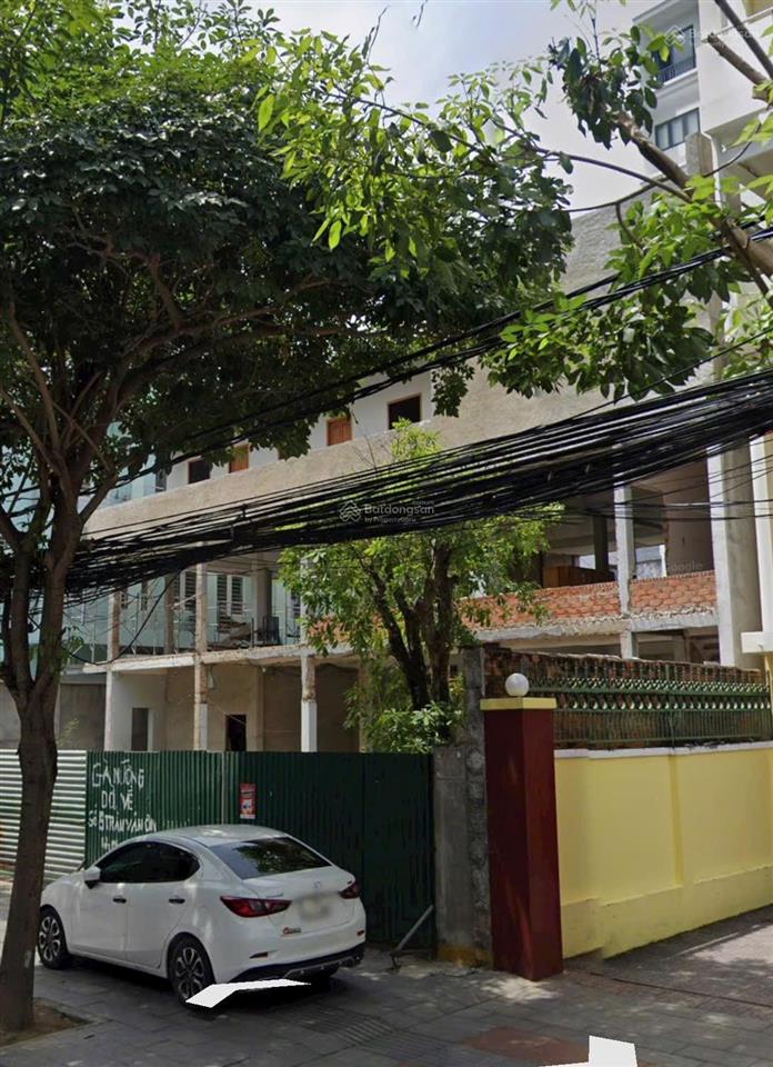 Cho thuê siêu mặt bằng nha trang, dt 600m2, ngay trung tâm biển