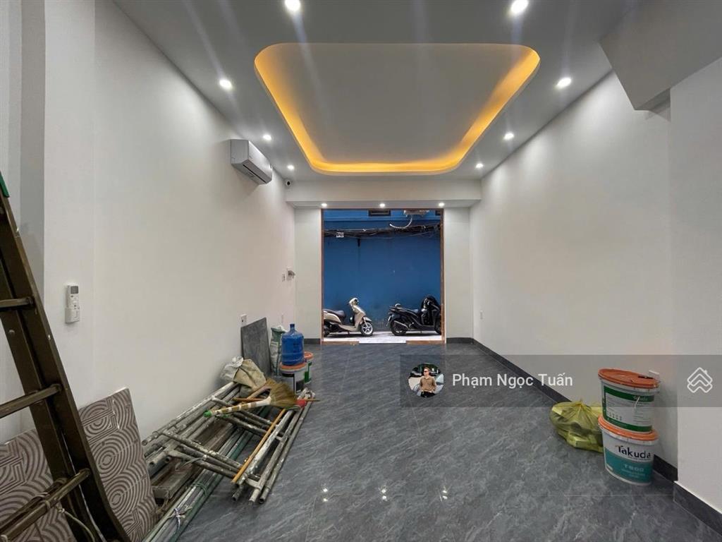 Bán nhà mới xây phố thái hà30m ra mặt phốô tô đỗthang máykinh doanh