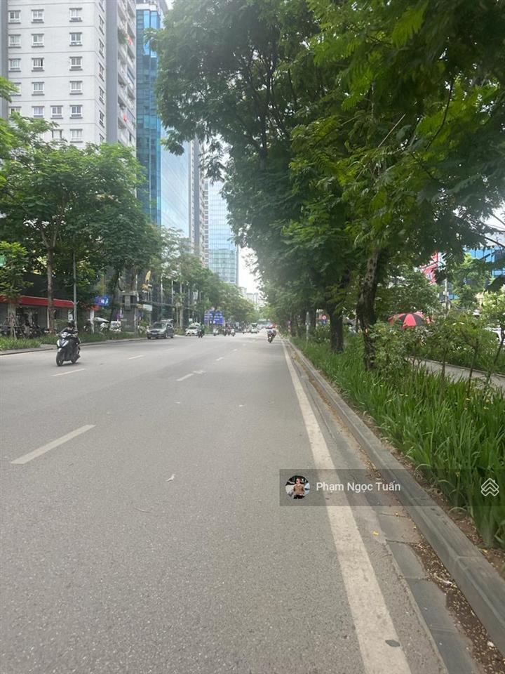 Bán nhà phố thái hà  ô tô tránh nhau  khu vực văn phòng  kinh doanh sầm uất sẵn sổ  0833 663 ***