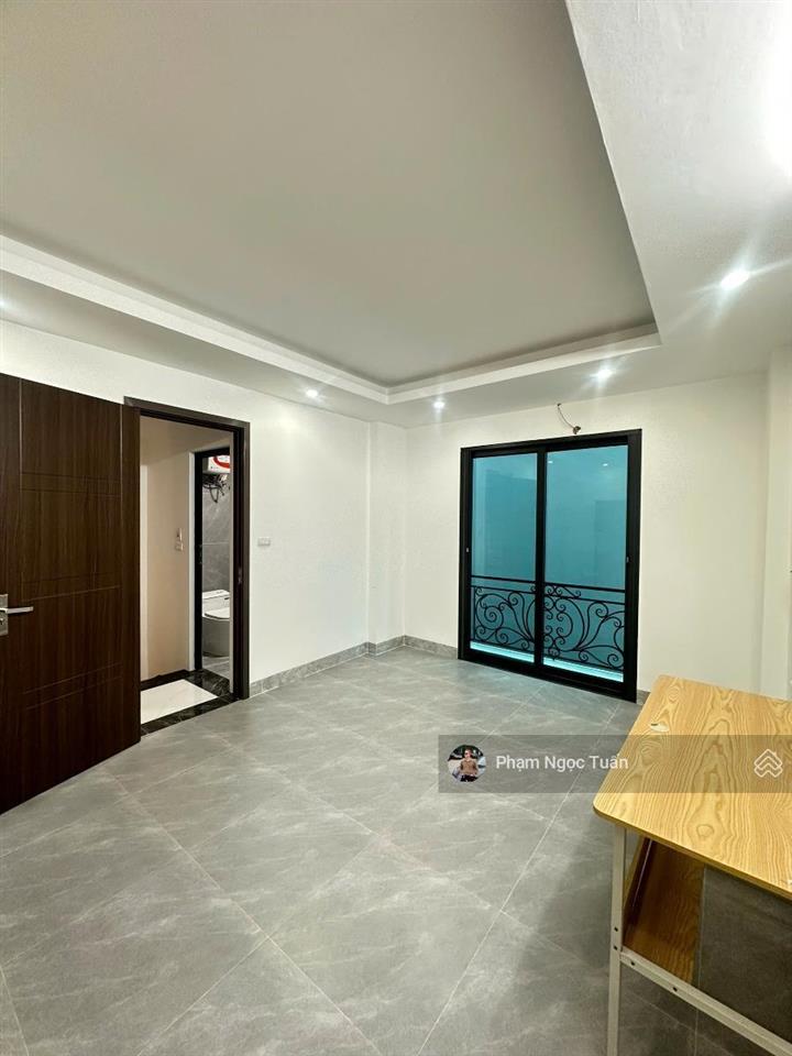 Bán nhà ngõ 163 phố tôn đức thắng  33m2x5t  giao thông thuận tiện  an ninh cao giá 8.2 tỷ