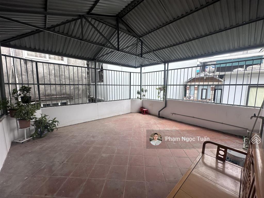 Bán nhà riêng đường bưởiphan kế bính42.4m2x5 tầng  góc 3 thoáng  100m ra đường ô tô đỗ ngày đêm