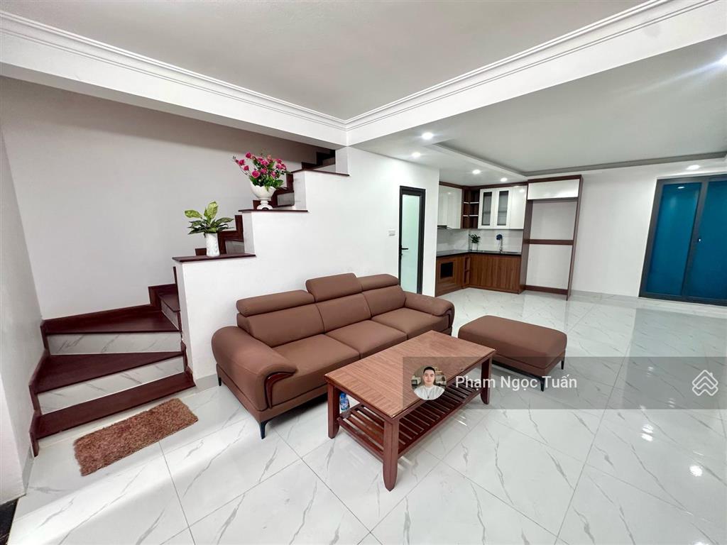 Bán nhà riêng đường bưởiphan kế bính42.4m2x5 tầng  góc 3 thoáng  100m ra đường ô tô đỗ ngày đêm