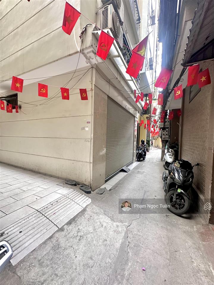 Bán nhà riêng mới xây đường láng  35m2x5 tầng 3 phòng ngủ thông sàn rộng rãi  thiết kế hiện đại