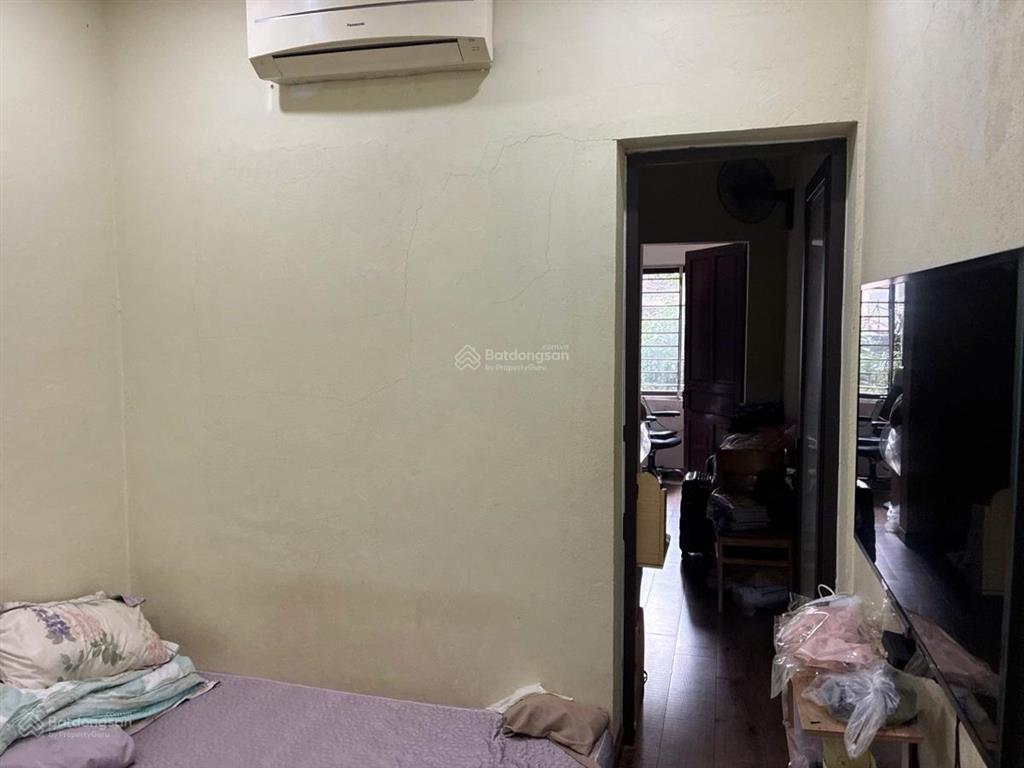 Hào nam 6.x tỷ  đất nở hậu  nhà cũ xác định bán đất  sẵn nhà 3 tầng có thể cho thuê