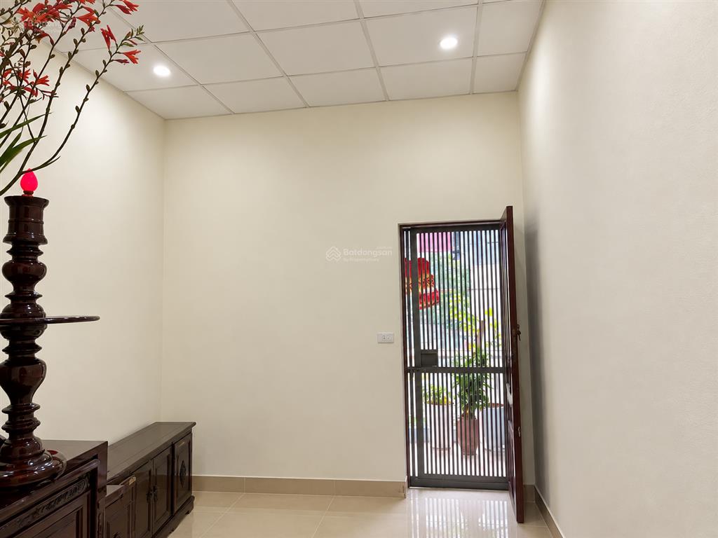 Hào nam 6.x tỷ  đất nở hậu  nhà cũ xác định bán đất  sẵn nhà 3 tầng có thể cho thuê