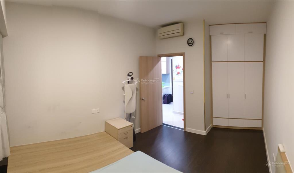 Căn hộ summer square, bán gấp 3 tỷ, 65m2, 2pn, 2wc, đầy đủ nội thất
