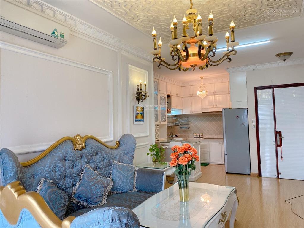 Bán căn hộ central garden, 6,6 tỷ, 83m2, 2pn, 2wc, đầy đủ nội thất, q1, tp.hcm