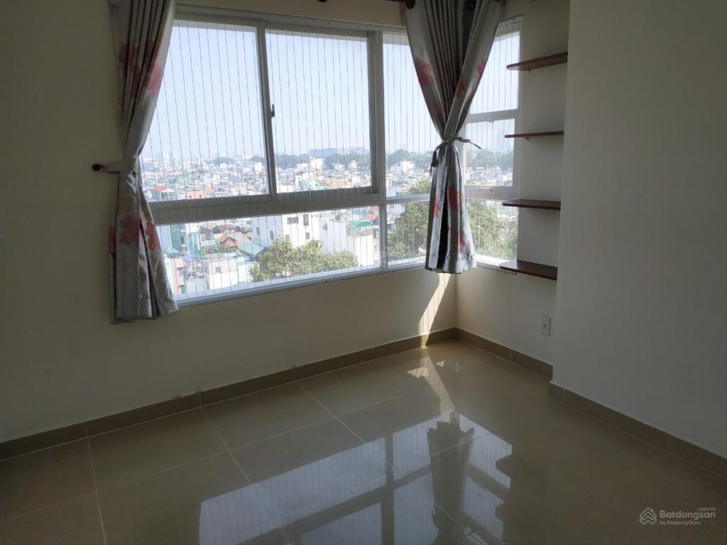 Bán chung cư đường nguyễn văn luông, quận 6  51m2  1pn 1wc  giá 1.65 tỷ  gần các trường đại học