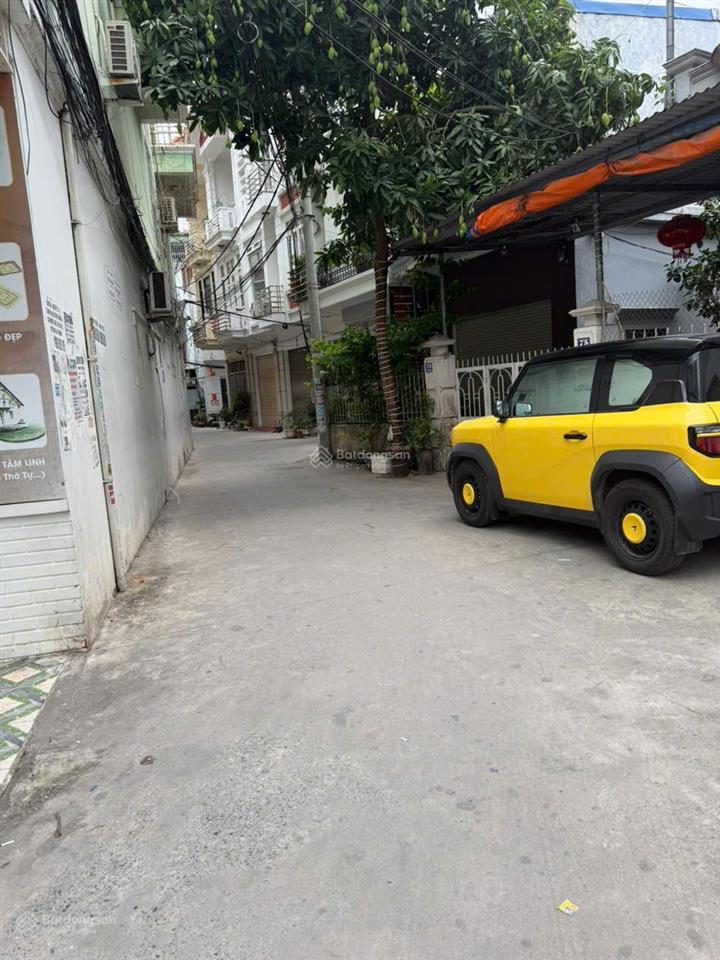 Hiếm nhà bán ngõ 254 văn cao, ô tô vào cửa an ninh tốt.