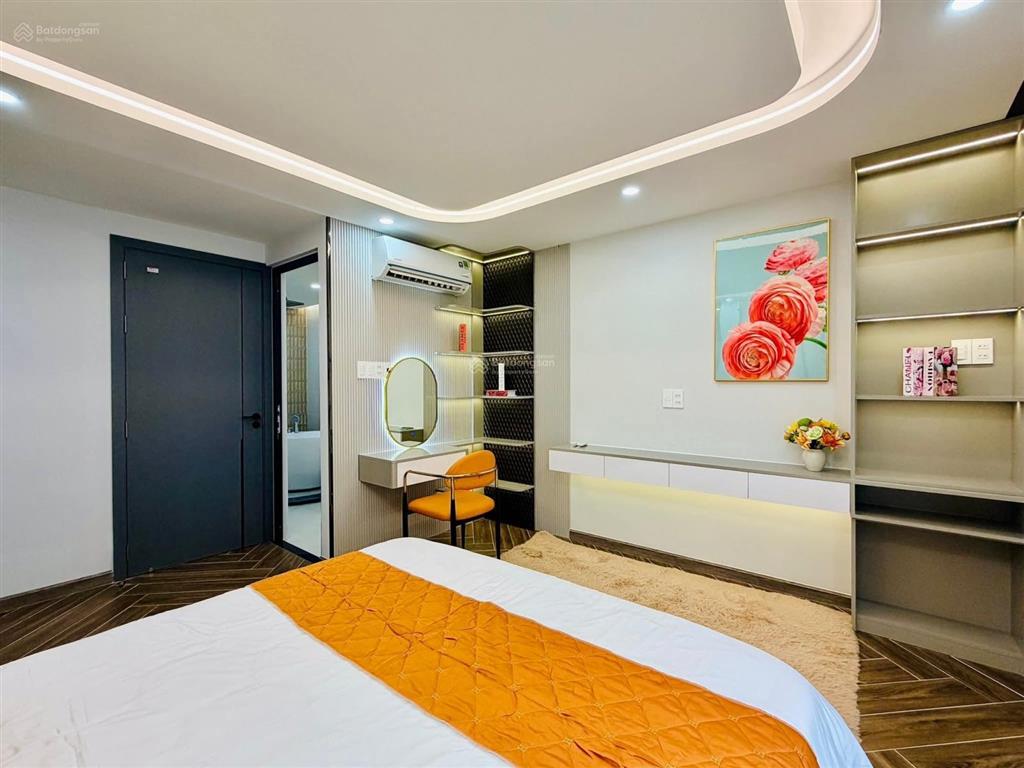 Bán nhà phố yên lãng58m2 * 5 tầng thang máyô tô tránh vào nhàngõ thông kinh doanhchỉ 17 tỷ