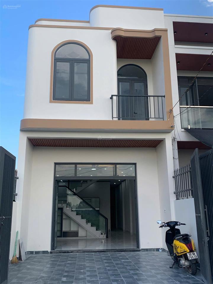 Chị gái định cư mỹ cần bán gấp nhà lầu 3pn trung tâm thành phố, giảm thêm 200 triệu bán nhanh